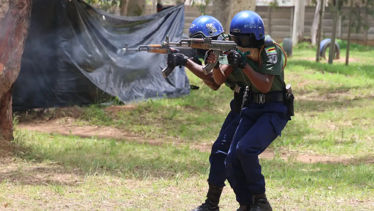 Quick-Acting ZRP Nabs Armed Robbers Minutes After Mukuru Money Transfer Heist