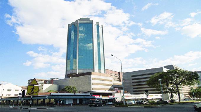 RBZ Orders Banks to Slash Punitive Charges in Push for Financial Inclusion